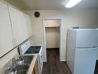 $800 / Month Apartment For Rent: 128 N Klevin St - F - Alaska Group Property Man...