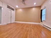 $3,260 / Month Apartment For Rent
