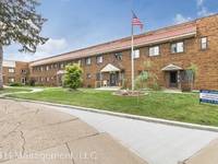 $725 / Month Apartment For Rent: 133 & 143 N Riverview Drive - MTH Managemen...