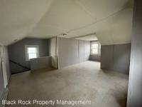 $800 / Month Apartment For Rent: 243 E Broad St - 243 E Broad St Apt 2 - Black R...