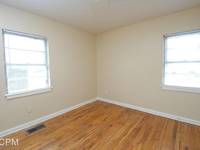 $550 / Month Apartment For Rent