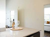 $1,999 / Month Apartment For Rent: 701 E McLoughlin Blvd - 101 - EkoLiving - Team ...