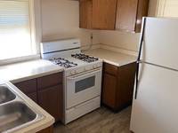$1,100 / Month Apartment For Rent: 957 1/2 Vernon Ave - Century 21 Affiliated Prop...