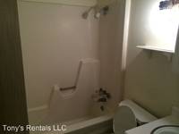$650 / Month Apartment For Rent: 1127 Ravenwood Road Apt. 12 - Tony's Rentals LL...