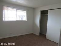 $700 / Month Apartment For Rent: Shadow Ridge Apartments 105 A Skyline - Shadow ...