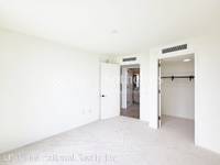 $3,800 / Month Home For Rent: 1000 Auahi St #3508 - LIST International Realty...