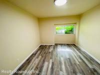 $2,100 / Month Apartment For Rent: 318 E Wyandotte St - Realty Roundup, Inc. | ID:...