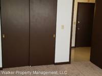 $900 / Month Apartment For Rent: 410 N. Terrace St. - 7 - Walker Property Manage...