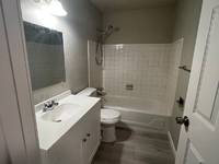 $1,495 / Month Apartment For Rent: 1345 N. Devon Ave Apt 2 - Huber - Thomas Proper...