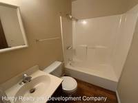 $725 / Month Apartment For Rent: 10 Lovell Street, Apt 10 - Hardy Realty And Dev...