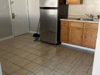 $1,100 / Month Apartment For Rent: 2034-2036 N 18th Ave # 7 - Black Forest Propert...