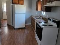 $475 / Month Apartment For Rent: 803 South Redmond Rd - Unit 12 - MAIN STREET HO...