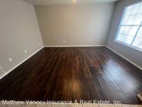 $850 / Month Apartment For Rent: 5000- 5008 Allison Lane - 5027 - Matthew Yancey...