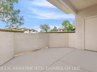 $1,549 / Month Apartment For Rent: 725 N Dobson Road 186 - SOLEIL APARTMENTS- CHAN...