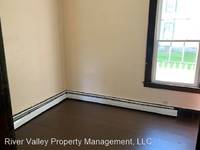 $1,300 / Month Apartment For Rent: 22 Mineral St - Unit 2 - River Valley Property ...