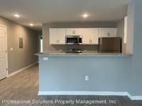 $995 / Month Apartment For Rent: 116 Park Crest - Professional Solutions Propert...