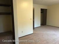$1,650 / Month Apartment For Rent: 1536 E. 3rd St - 10 - Cascade Management Group,...