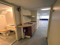 $1,500 / Month Apartment For Rent: 1100 Sq. Ft. Commercial Space-Edge Of The Commo...