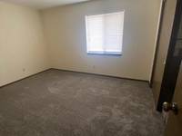 $725 / Month Apartment For Rent: 5555 S.W. 9th St - Unit 28 - North Valley Apart...