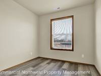 $1,350 / Month Apartment For Rent: 1110 S Kimball Ave 103 - Commercial Northwest P...