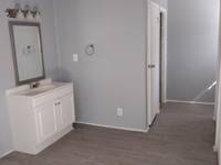 $1,420 / Month Apartment For Rent: 1800 Kingsley - Remarkable Value. Unbeatable Lo...