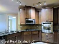 $3,650 / Month Apartment For Rent: 2700 NW Pinecone DR #406 - Pacific Crest Real E...