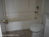$1,400 / Month Apartment For Rent: 207 Southland Drive - Apt 3 - Realty Unlimited,...