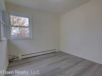 $995 / Month Apartment For Rent: 1023 11th St - MillTown Realty, LLC | ID: 10630867