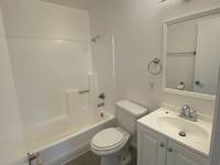 $1,875 / Month Apartment For Rent: 2250 CEDAR AVE. APT # 09 - Belmont Brokerage An...