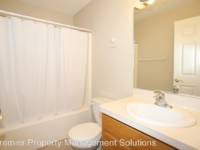 $1,895 / Month Apartment For Rent: 1590 Southwestern Blvd. #A01 - PINE POINT LUXUR...