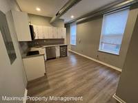 $1,095 / Month Apartment For Rent: 1535 W Poplar St 2B - Maximus Property Manageme...