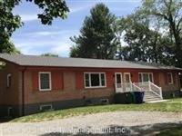 $1,050 / Month Apartment For Rent: 613 Dehart St. Unit C - Townside Property Manag...