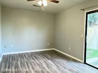 $1,300 / Month Apartment For Rent: 1045-1055 Toomes Ave - 1045 Toomes Ave - Entwoo...