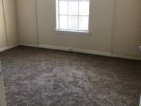 $970 / Month Apartment For Rent: 1515 West McNeese 102 - Willow Bend Move In Spe...