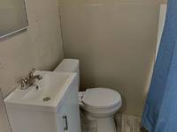 $550 / Month Apartment For Rent: 415 E. Gilbert St. Apt. 5 - Chase Equities Prop...