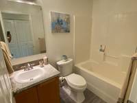 $2,100 / Month Home For Rent: 1985 Garry Oaks Ave Unit #B - DuPont Realty ...