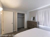 $1,070 / Month Apartment For Rent: 410 N Grande Ave - 620 620 - Crossings On Grand...