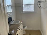 $2,595 / Month Apartment For Rent: 1019 S Westmoreland Ave Apt 208 - Dover Managem...