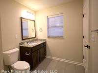 $2,000 / Month Apartment For Rent: 548 Campbell Ave - 210 - Park Place At Brook Ed...
