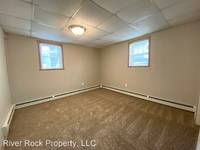 $850 / Month Apartment For Rent: 1413 13th Avenue South Unit 1 - River Rock Prop...