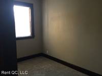 $650 / Month Apartment For Rent: 712 1/2 18th Ave - 712 Rear - Rent QC, LLC | ID...