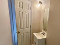 $700 / Month Apartment For Rent: 1604 Woodlawn Avenue - Second Floor - B - Finke...