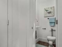 $1,175 / Month Apartment For Rent: 2632 Rucker Ave - Newly Renovated Studio And On...