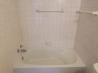 $975 / Month Home For Rent: 2300 Washington Ave Apt 8 - Realty Executives A...