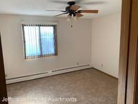 $1,205 / Month Apartment For Rent: 615 E 7Th St Apt 202 - Jefferson Heights Apartm...