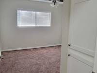 $2,452 / Month Apartment For Rent: 1037 W 92nd Street - 11 - Kingston Management G...
