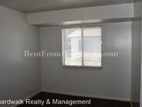 $1,300 / Month Apartment For Rent: 328 E Main St #7 - Boardwalk Realty & Manag...