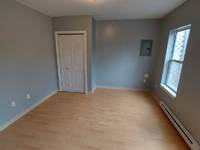 $1,350 / Month Apartment For Rent: 50-56 Hunters Ave - Apartment 54-2 - Glenstone ...