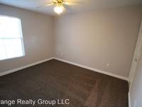 $1,295 / Month Home For Rent: 231 W Horizon Ridge Pkwy 124 - Orange Realty Gr...