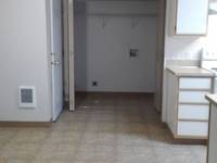 $1,600 / Month Apartment For Rent: 5096 Allendale Way NE, #202 - SMI Property Mana...